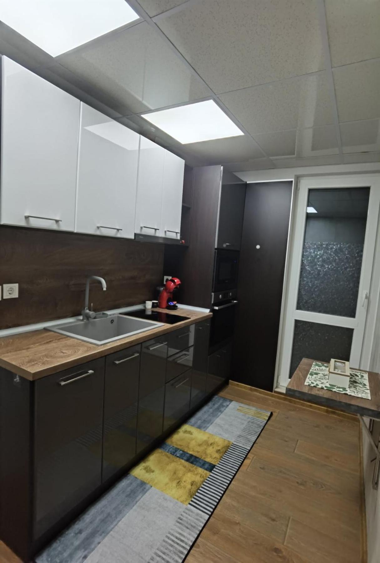 Diana Apartment Ruse Bagian luar foto